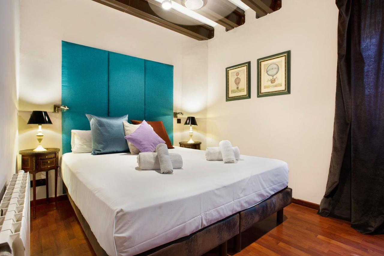 Stay U-Nique Apartments Carretes บาร์เซโลนา ภายนอก รูปภาพ